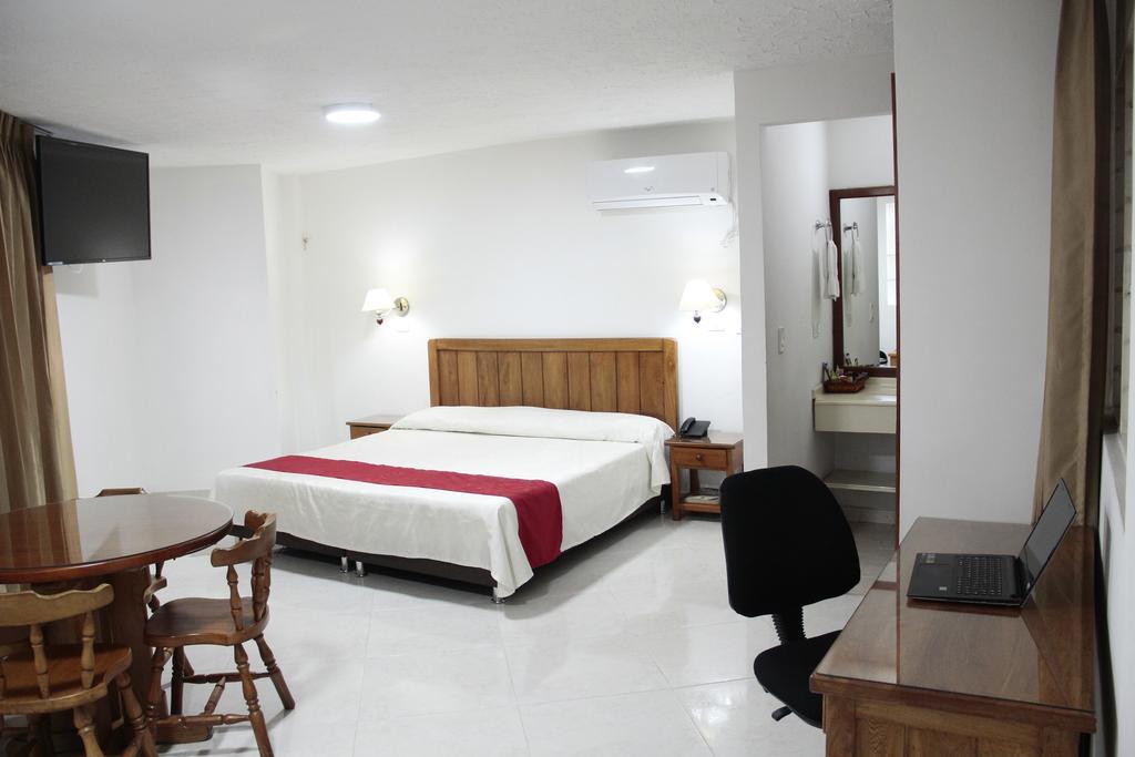 Hotel La Luna Santiago de Cali Экстерьер фото