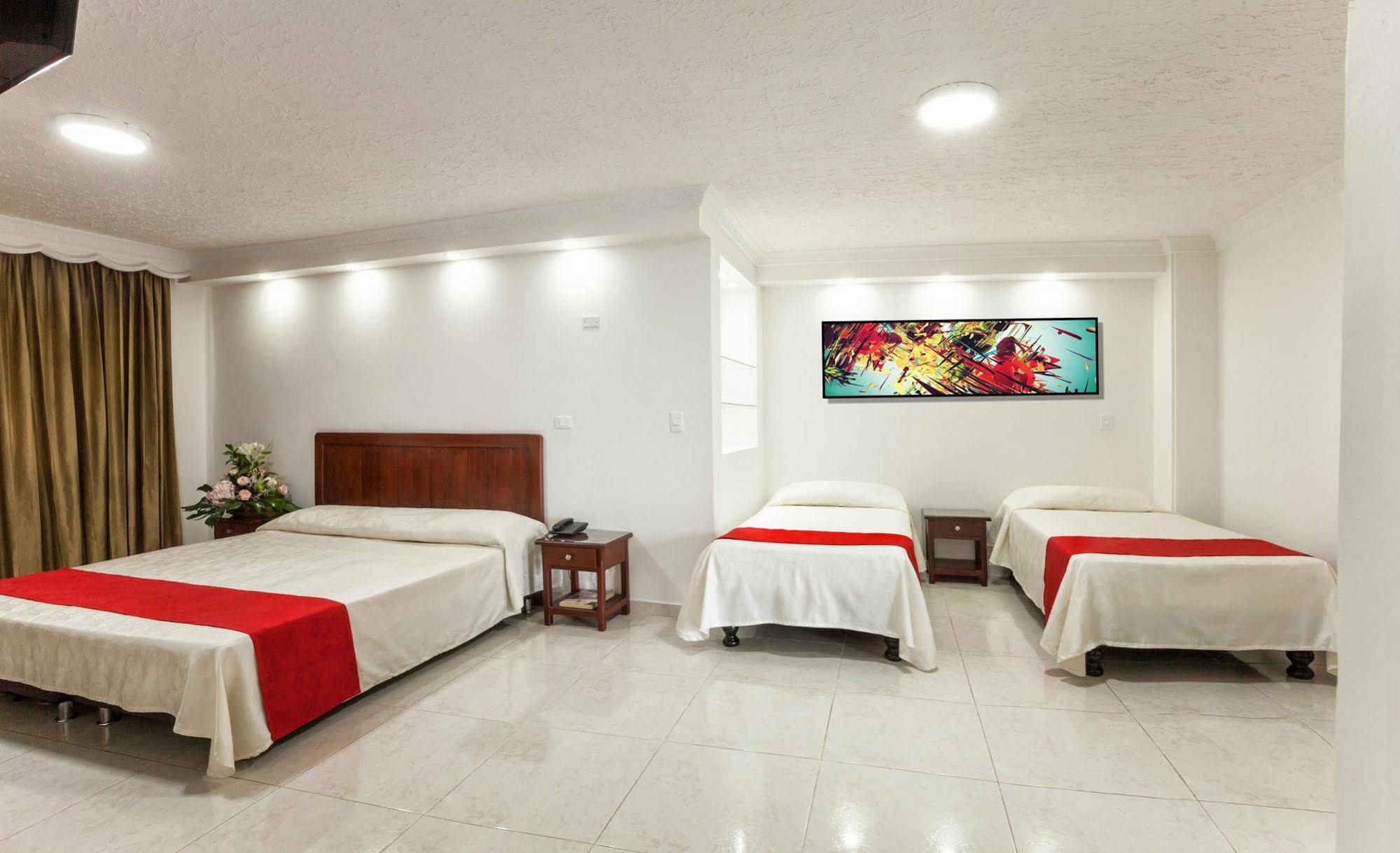 Hotel La Luna Santiago de Cali Экстерьер фото